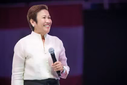 CEO Malou Caluza QNET