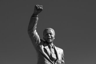 Statue of Nelson Mandela